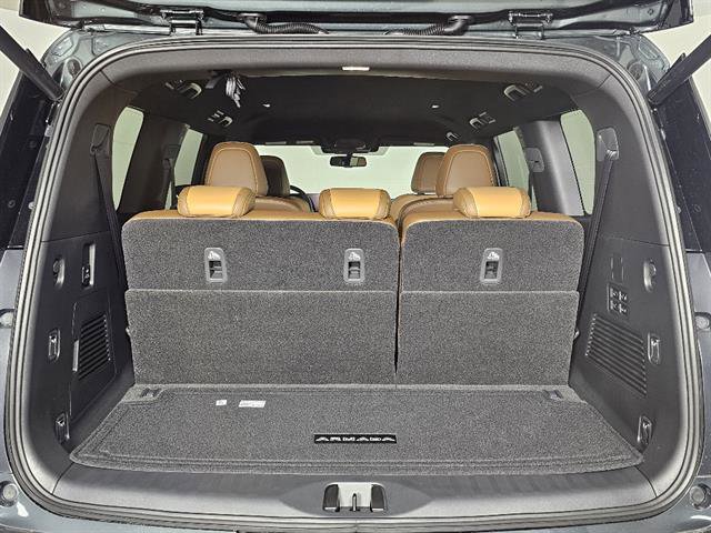 New 2026 Nissan Armada SL w/ Captain's Chari Seat Package image 20