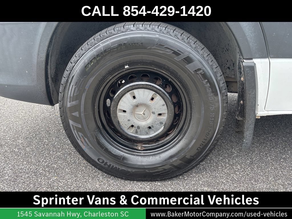Used 2016 Mercedes-Benz Sprinter 2500 image 13