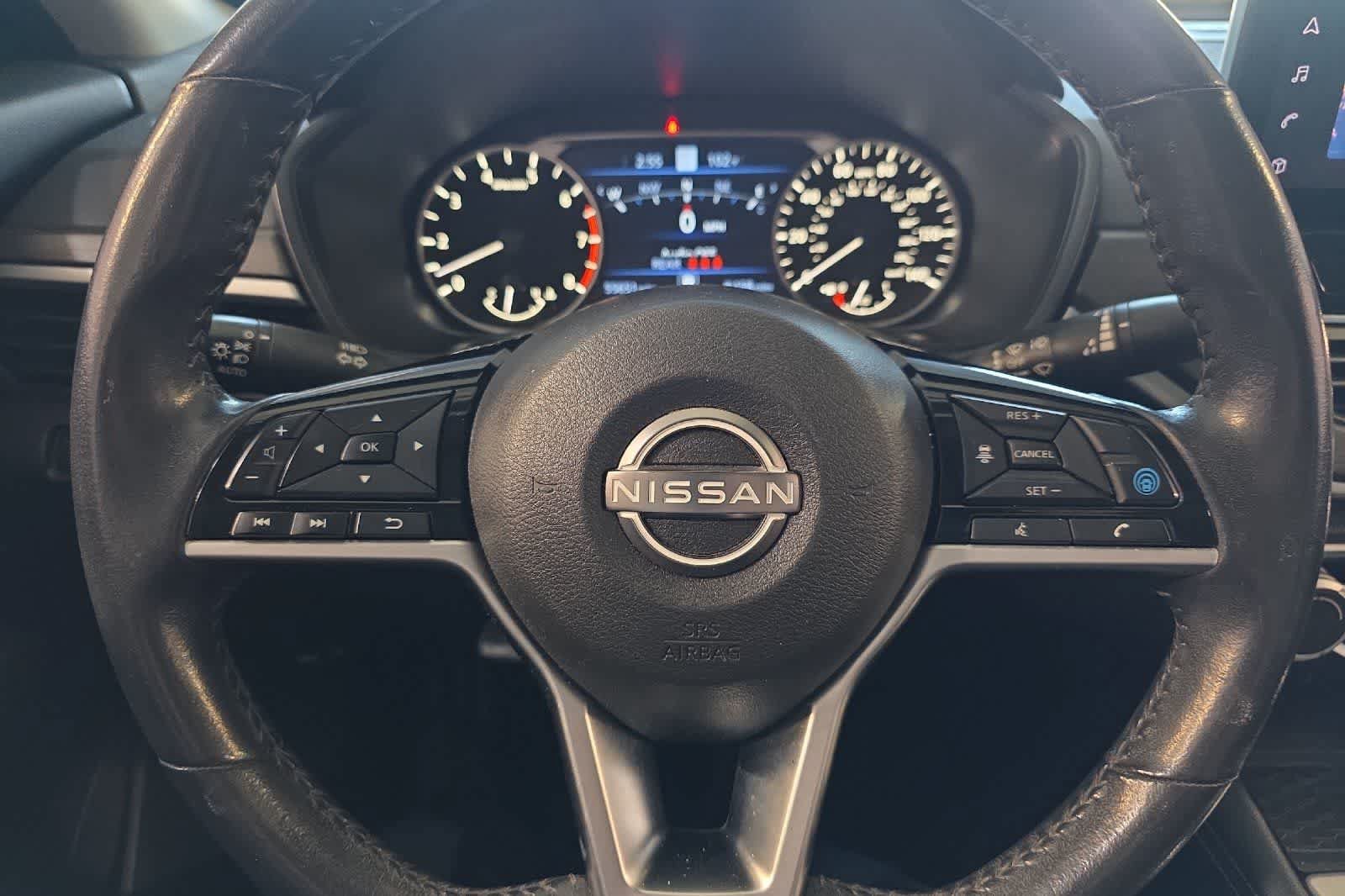 Used 2024 Nissan Altima 2.5 SV w/ SV Premium Package FWD image 23