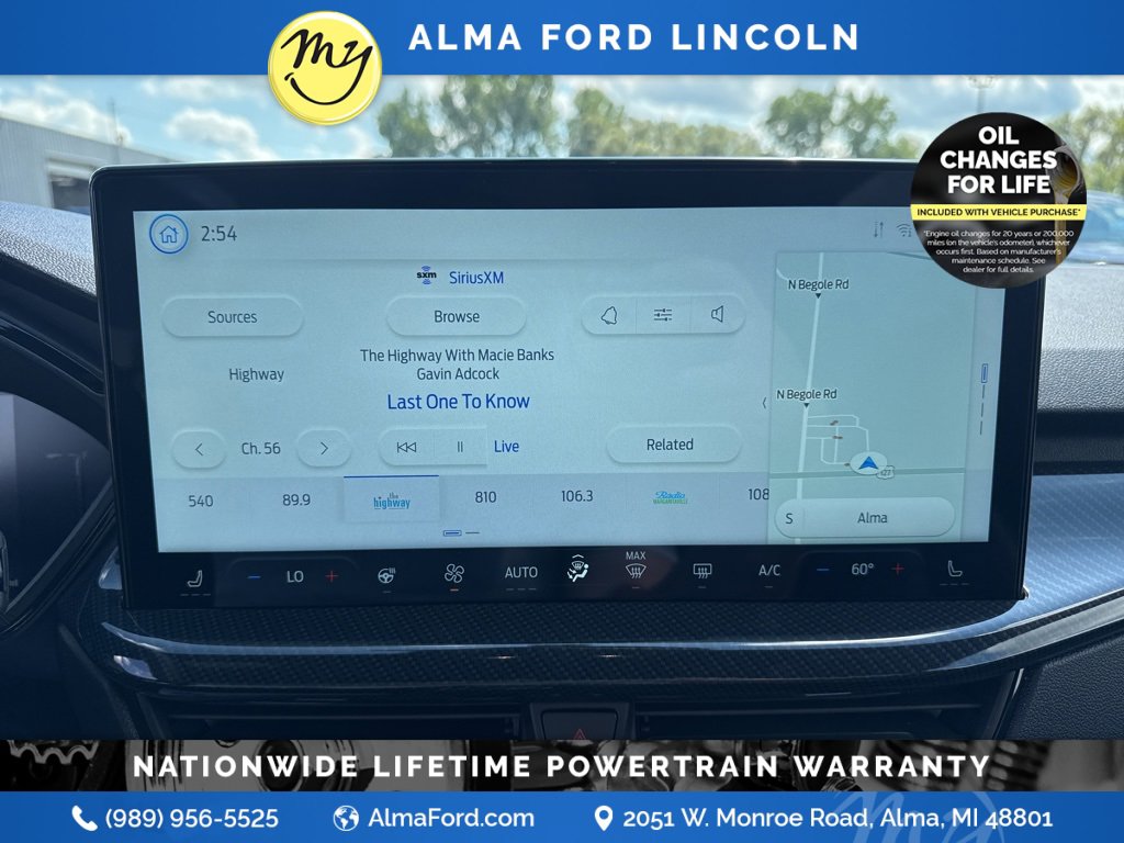 New 2025 Ford Escape ST-Line w/ Tech Pack #1 image 29