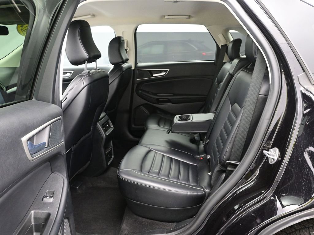 Certified 2024 Ford Edge SEL AWD/4WD image 15