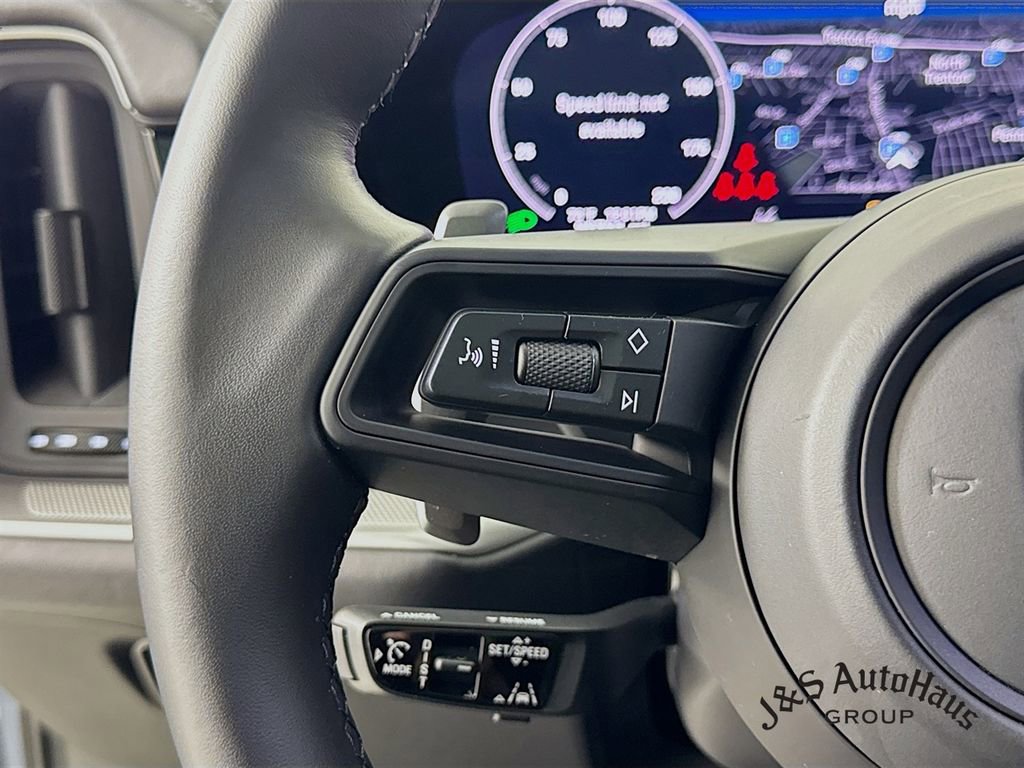 Used 2024 Porsche Cayenne S w/ Premium Package Plus (PP1) image 13