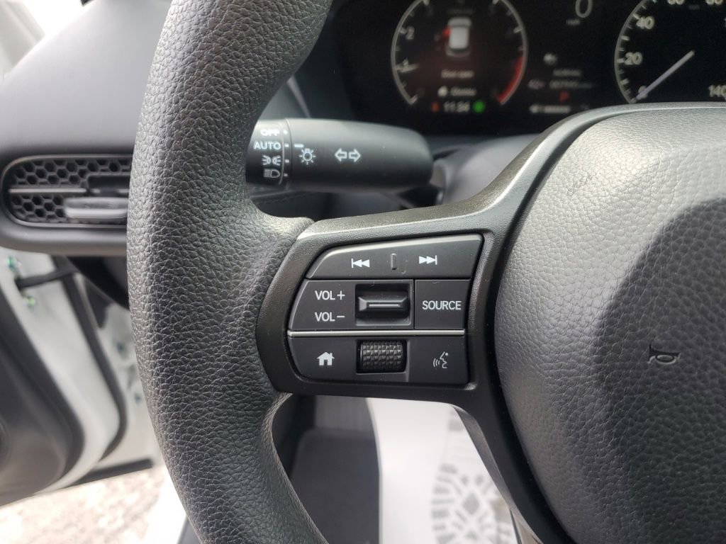 Certified 2025 Honda HR-V LX image 16