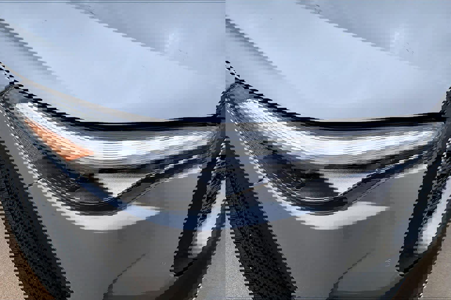 Used 2025 Toyota Corolla Cross XLE w/ Convenience Package image 27