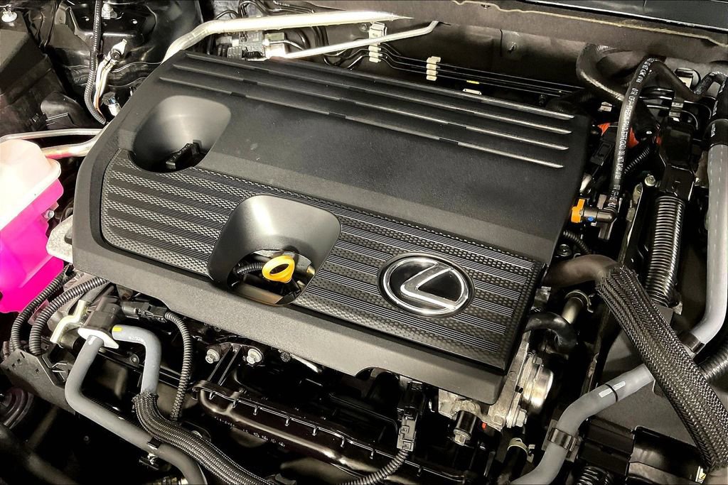 Used 2023 Lexus NX 350h AWD w/ Towing Package (2000 Lbs) image 32