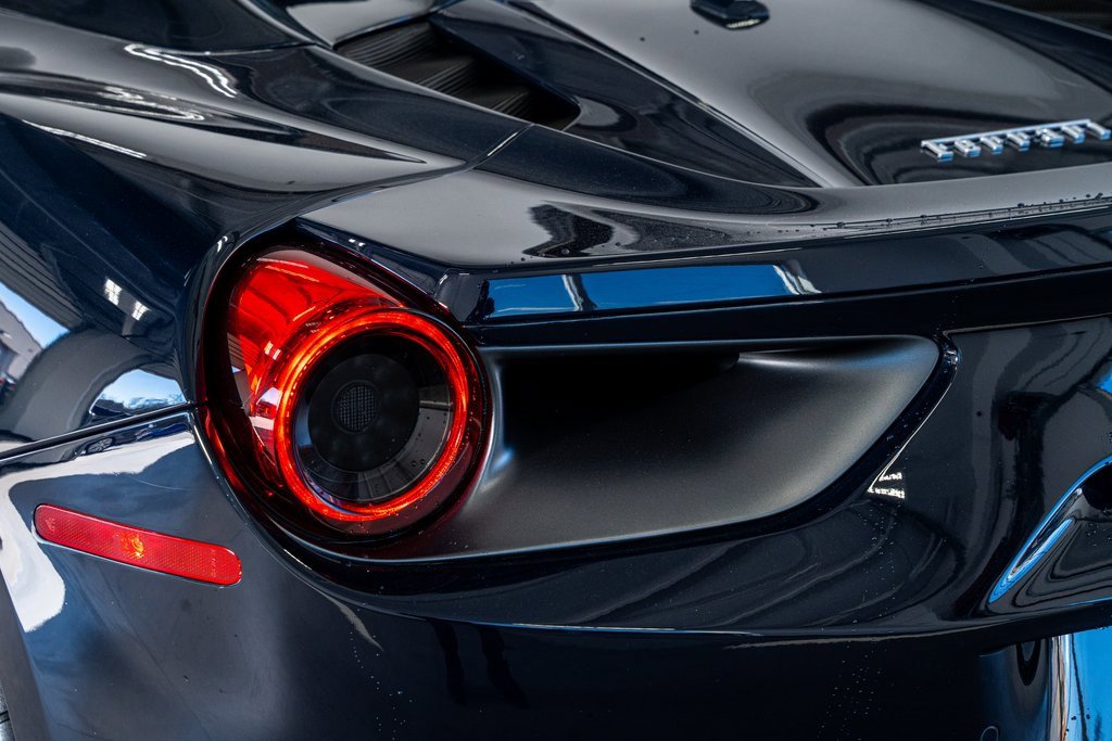 Used 2017 Ferrari 488 Spider image 26