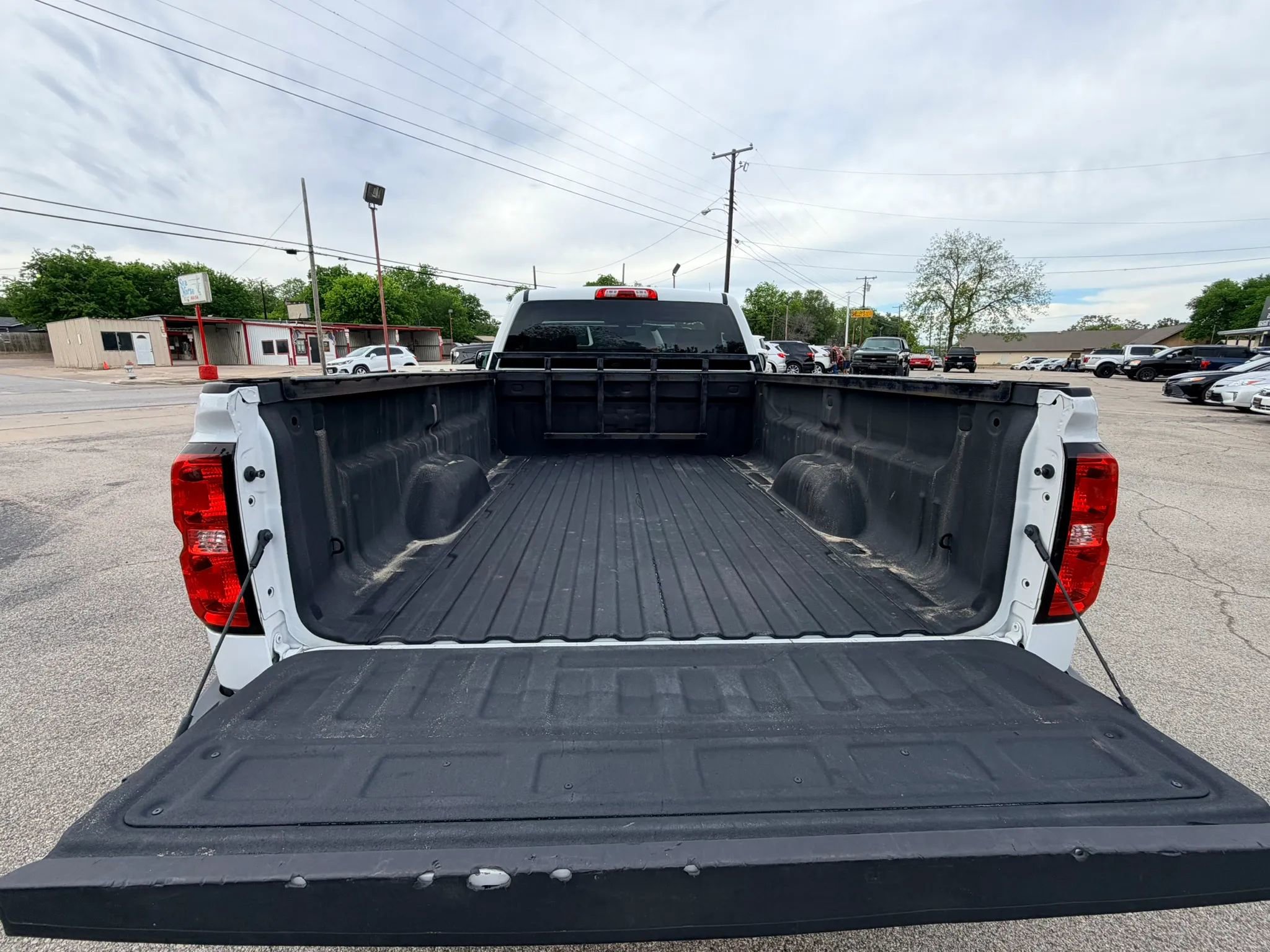 Used 2018 Chevrolet Silverado 1500 LS w/ Trailering Package AWD/4WD image 7