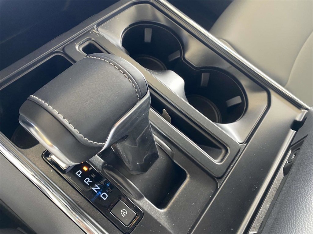 New 2025 Ford F150 Lightning Flash image 23