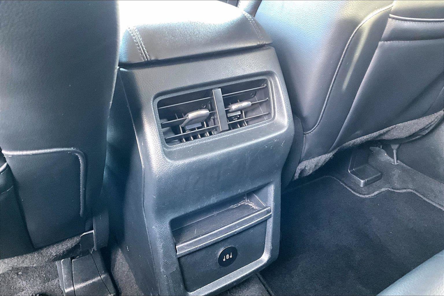 Used 2024 Ford Edge SEL AWD/4WD image 33