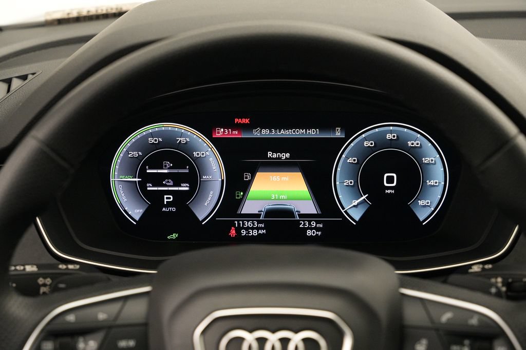 Used 2024 Audi Q5 e Premium Plus w/ Premium Plus Package AWD/4WD image 10