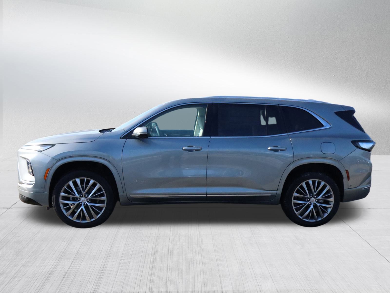 New 2026 Buick Enclave Avenir w/ Super Cruise Package AWD/4WD image 4