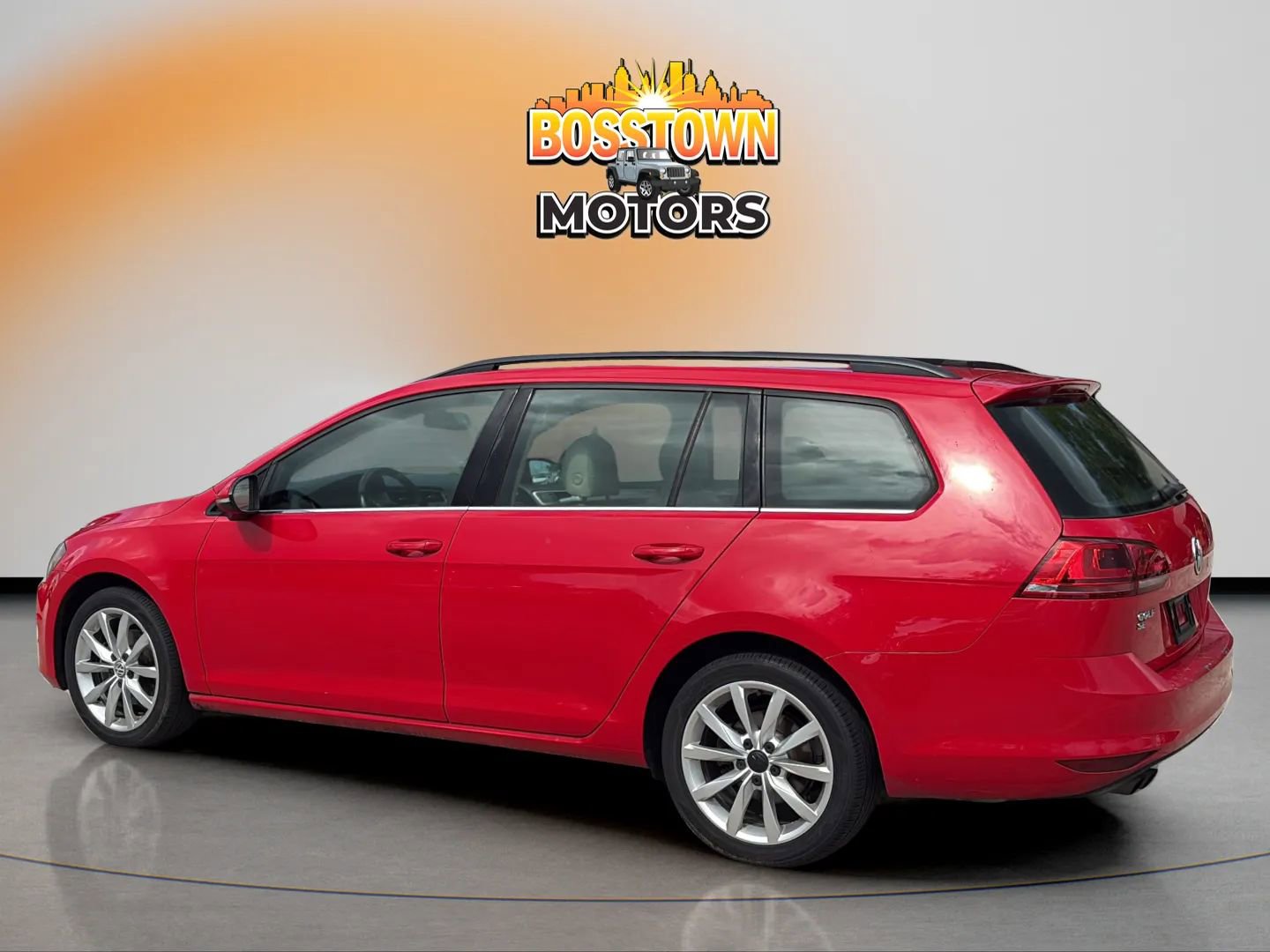 Used 2016 Volkswagen Golf SE FWD image 4