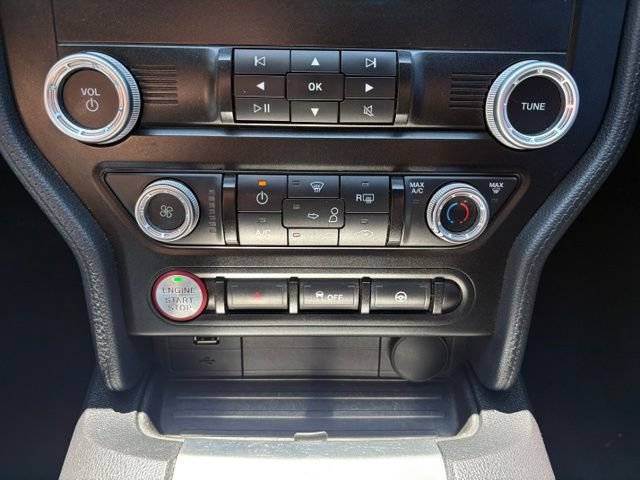 Used 2020 Ford Mustang GT w/ GT Performance Package RWD image 31