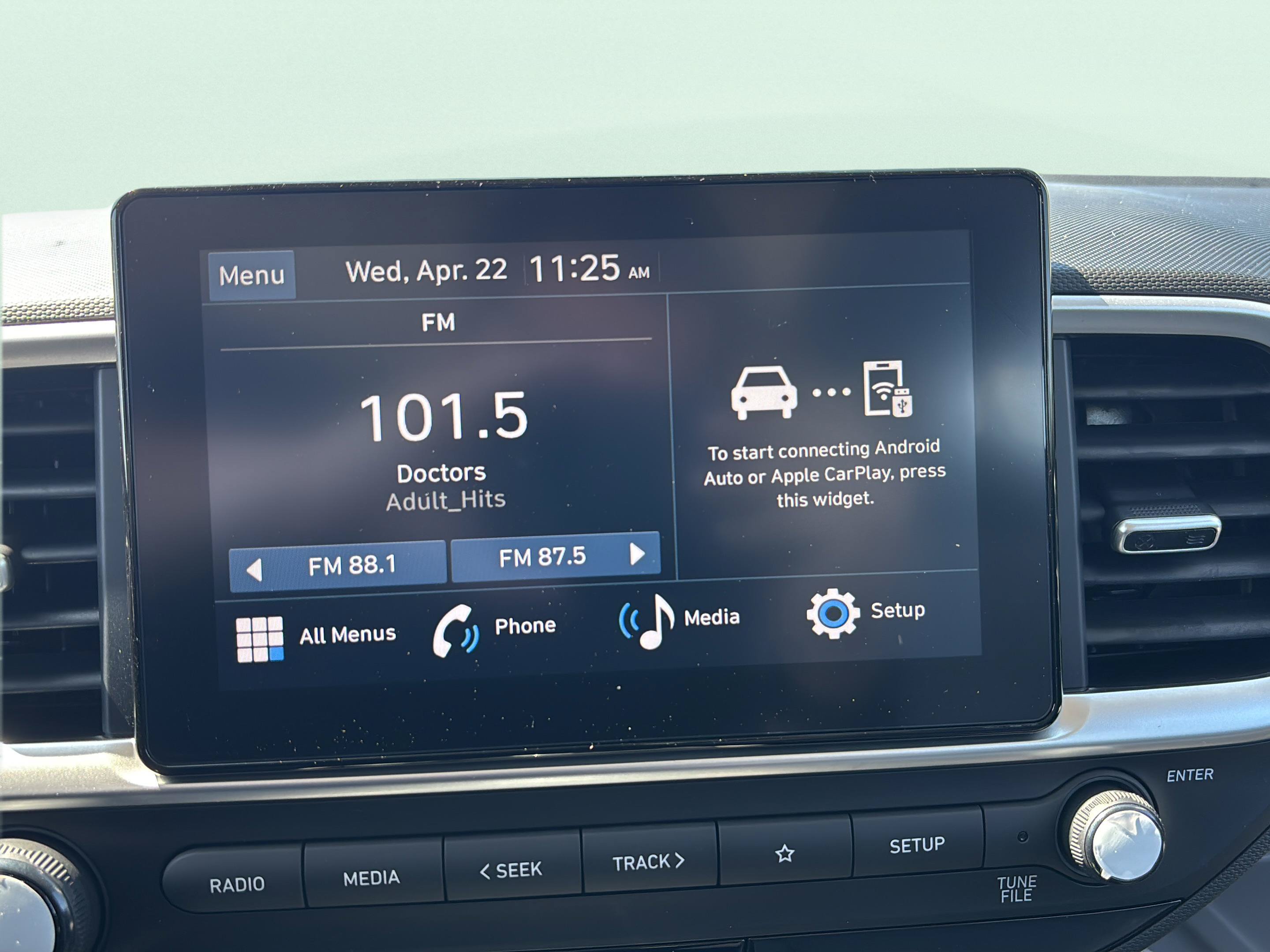 New 2026 Hyundai Venue SEL FWD image 15