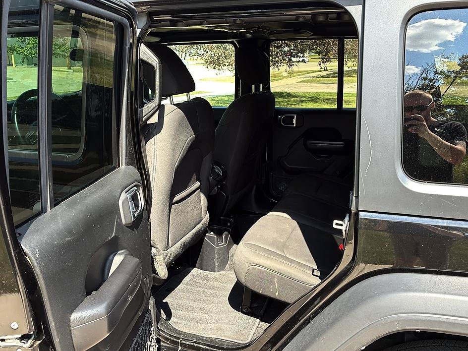 Used 2020 Jeep Wrangler Unlimited Sport S AWD/4WD image 29