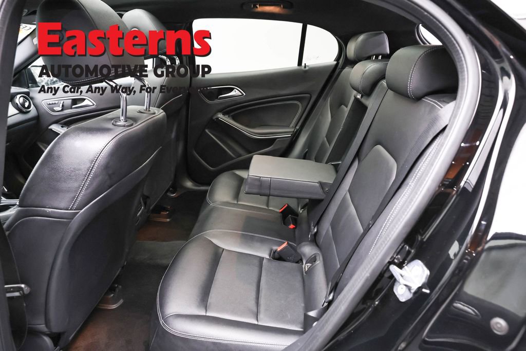 Used 2019 Mercedes-Benz GLA 250 4MATIC w/ Premium Package image 24