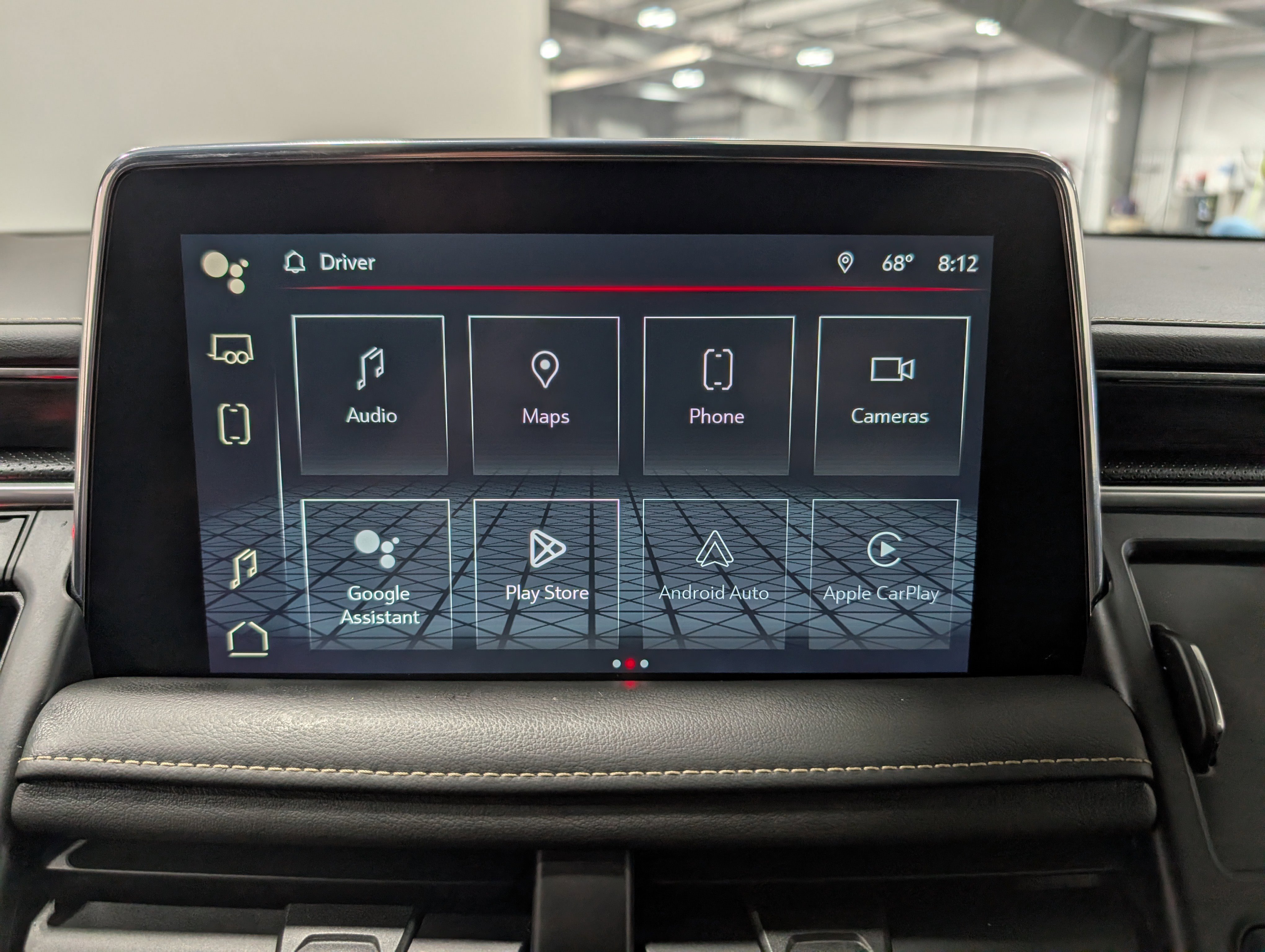 Used 2022 GMC Yukon XL SLT w/ SLT Luxury Package image 28