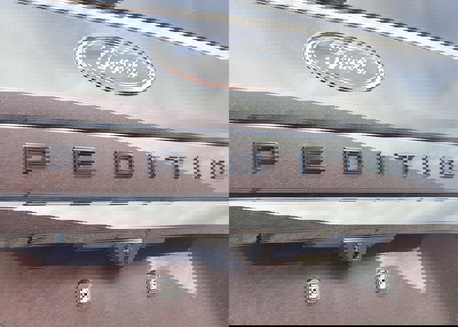 Certified 2022 Ford Expedition Max Limited image 9