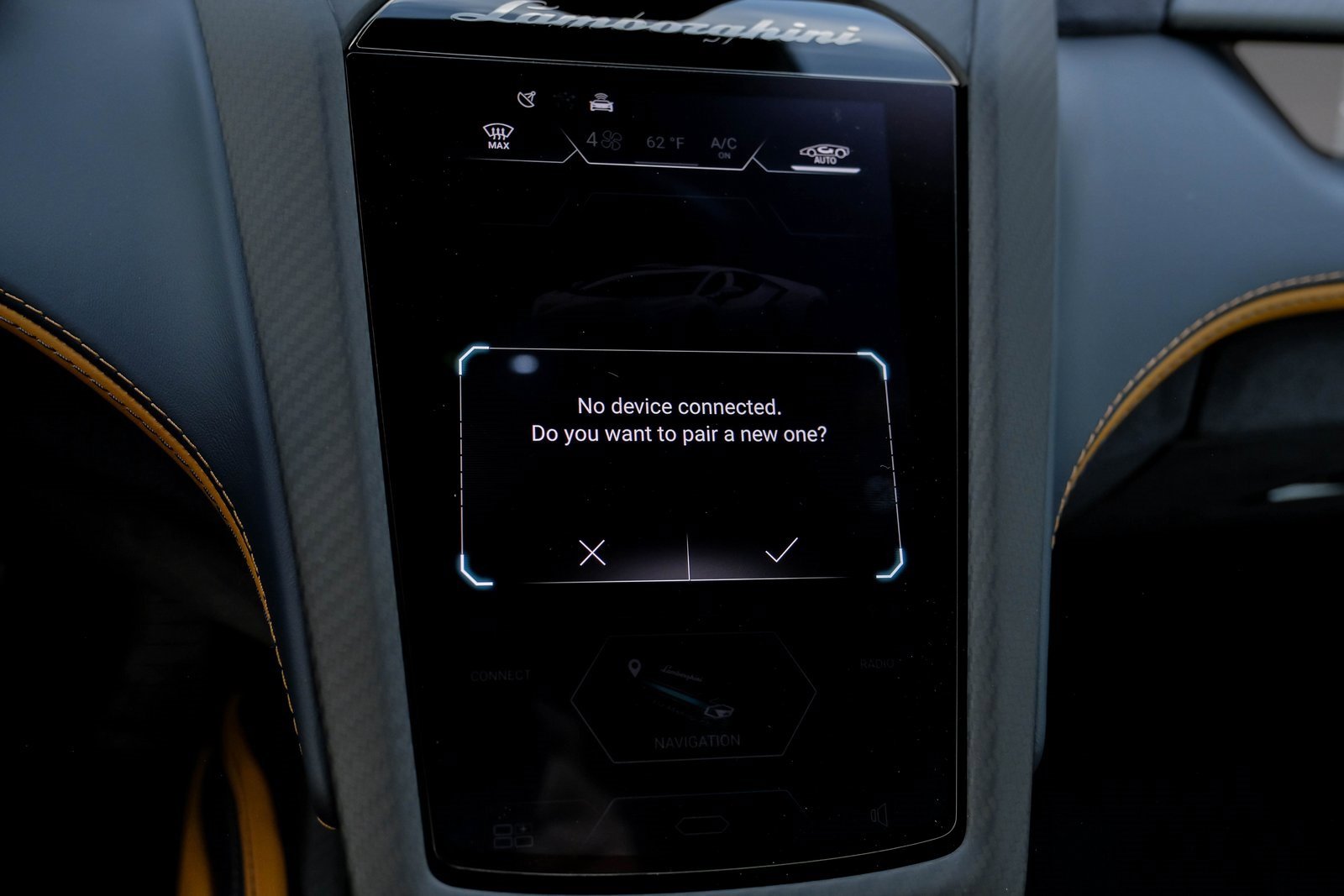 Used 2025 Lamborghini Revuelto image 33