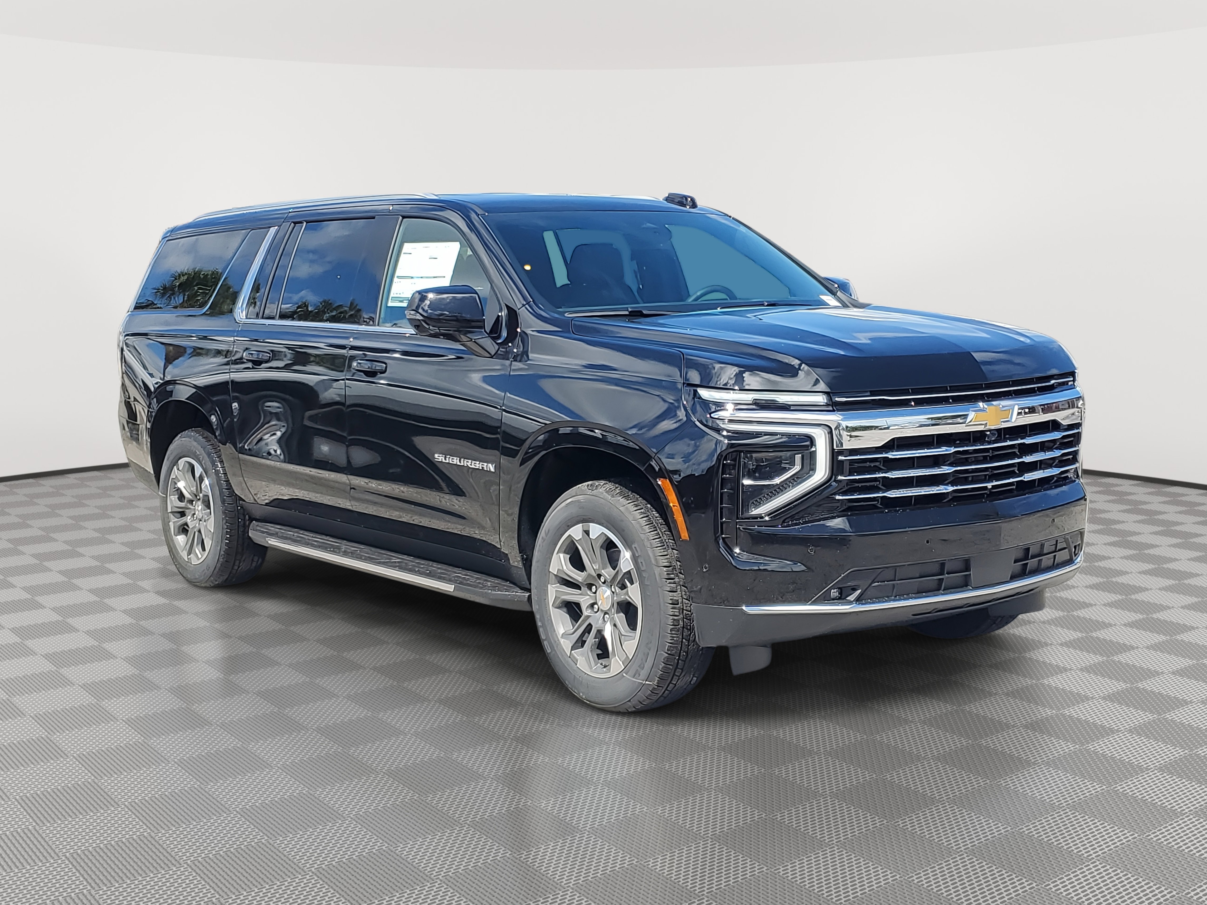 New 2026 Chevrolet Suburban LT image 1