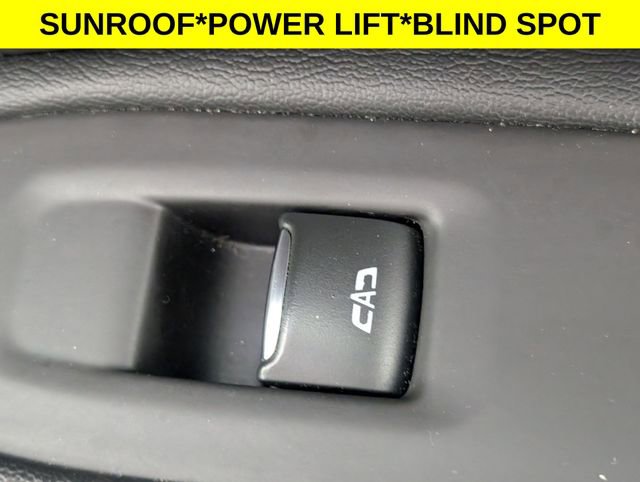 Used 2020 Cadillac XT5 Premium Luxury image 34