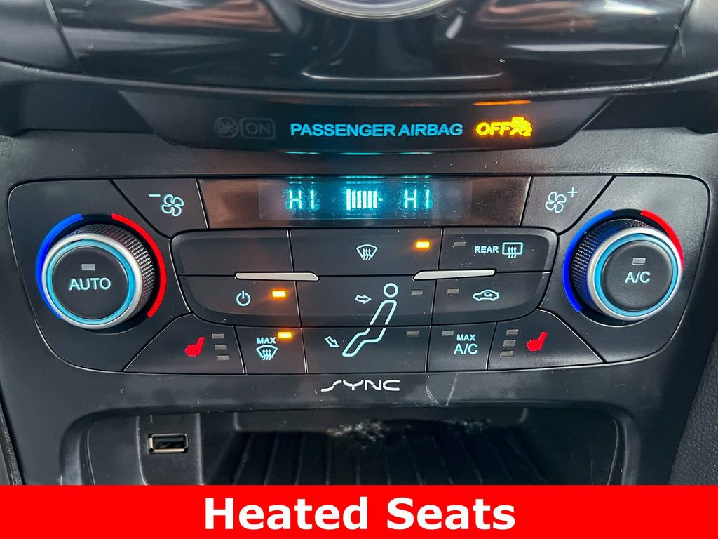 Used 2018 Ford Focus Titanium image 7