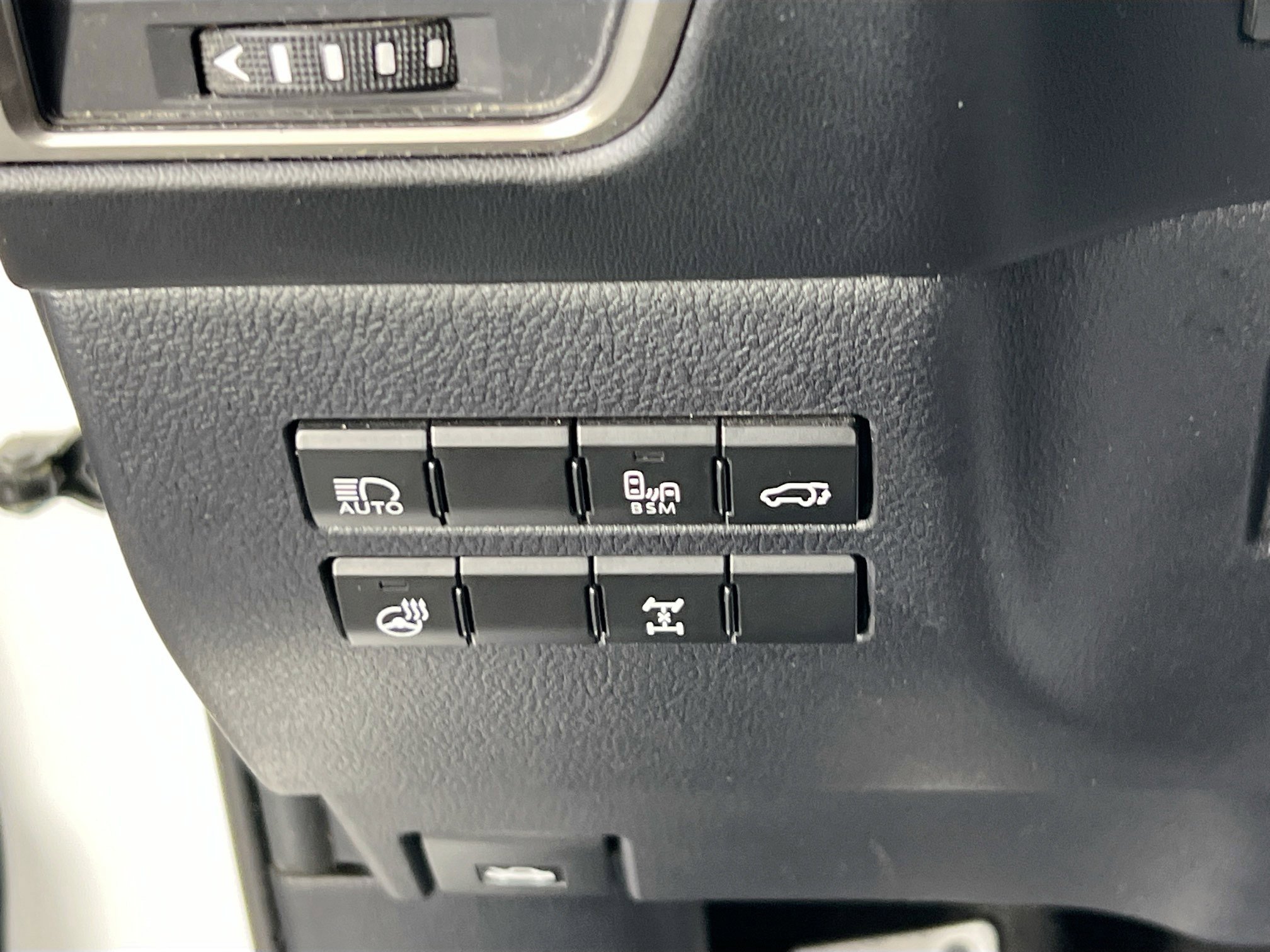 Used 2020 Lexus NX 300 F Sport w/ F Sport Comfort Package image 10