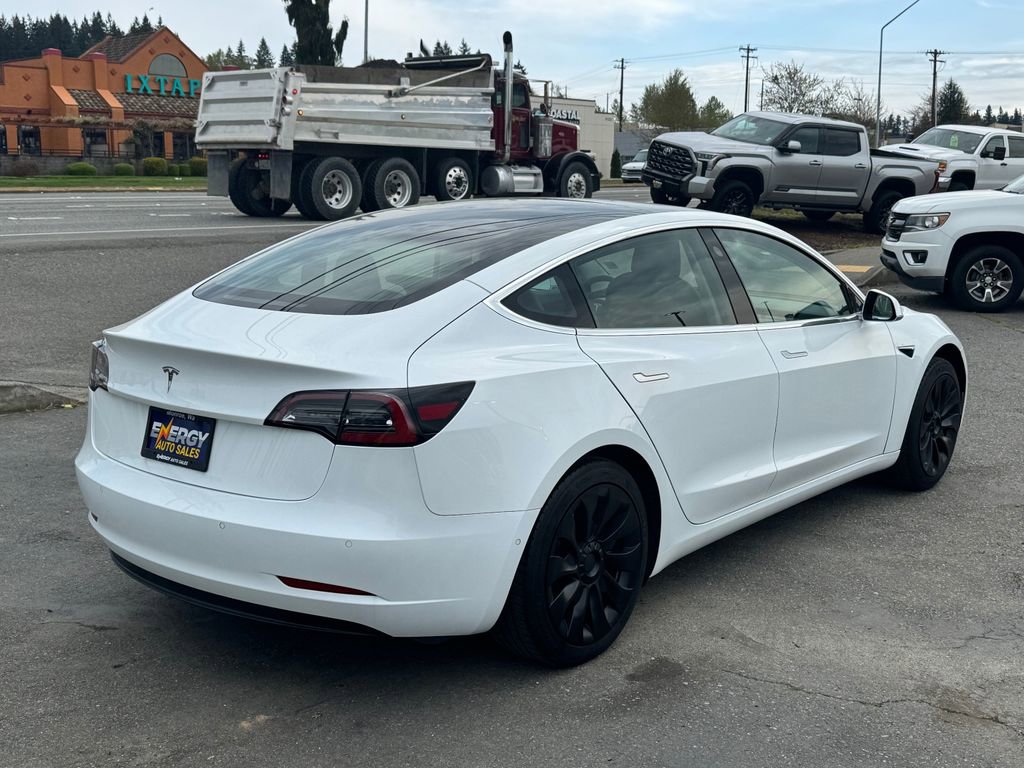 Used 2018 Tesla Model 3 Long Range RWD image 7