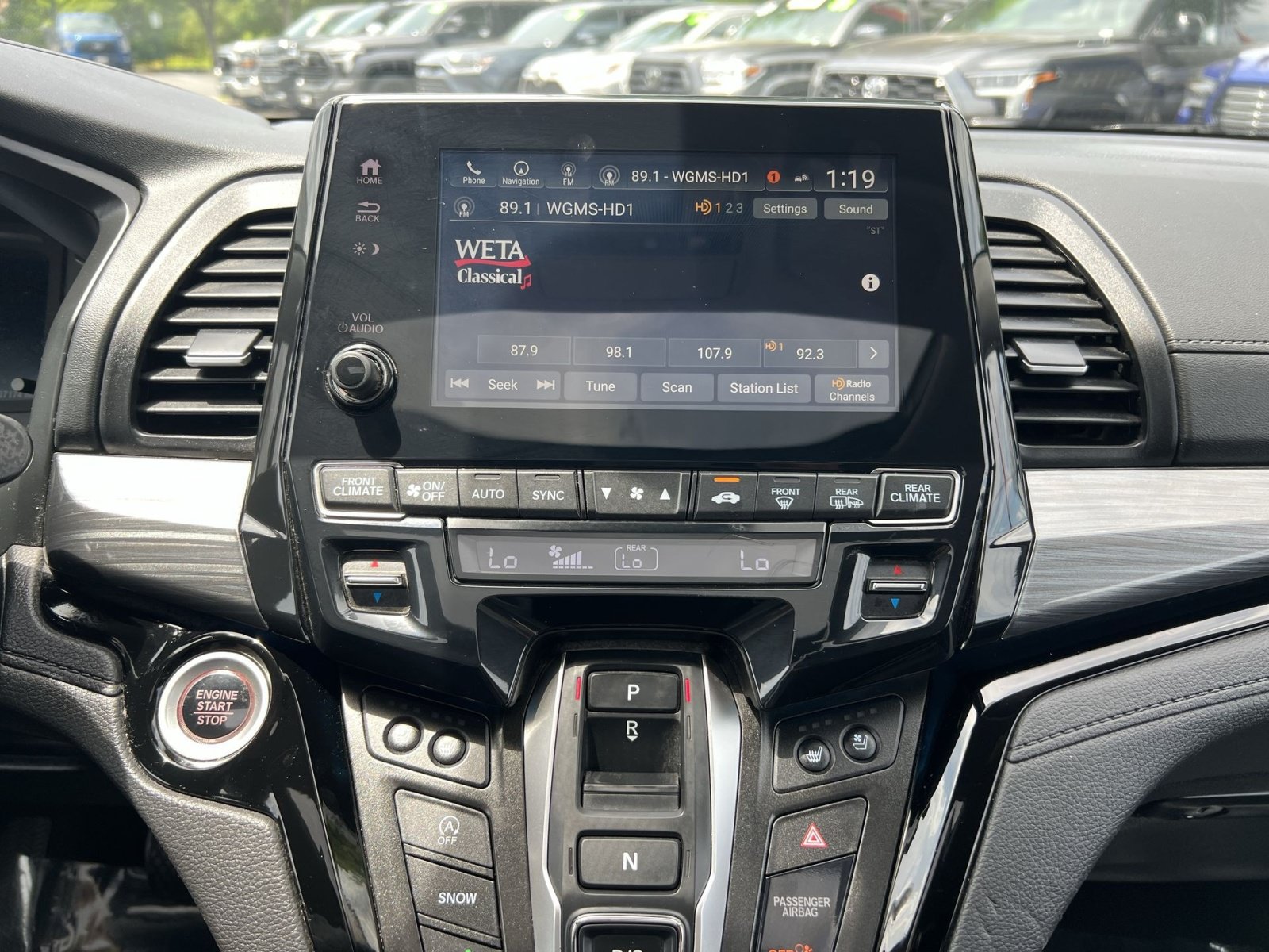 Used 2024 Honda Odyssey Elite image 18