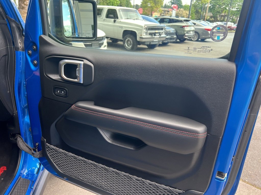 Used 2022 Jeep Gladiator Rubicon w/ LED Lighting Group image 23