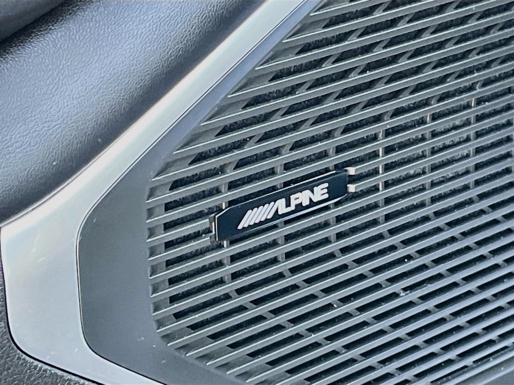 Used 2023 Jeep Wagoneer Series II AWD/4WD image 19