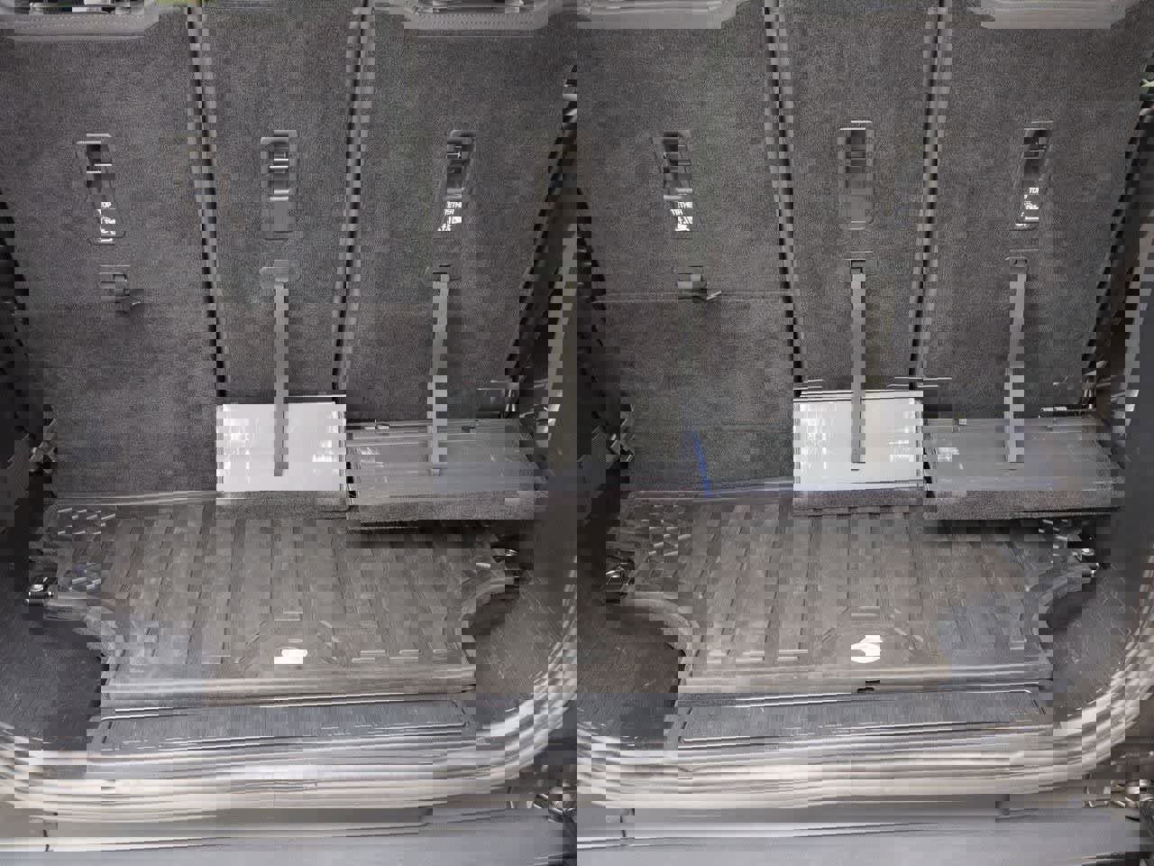 Certified 2024 Land Rover Defender 130 X-Dynamic SE image 37