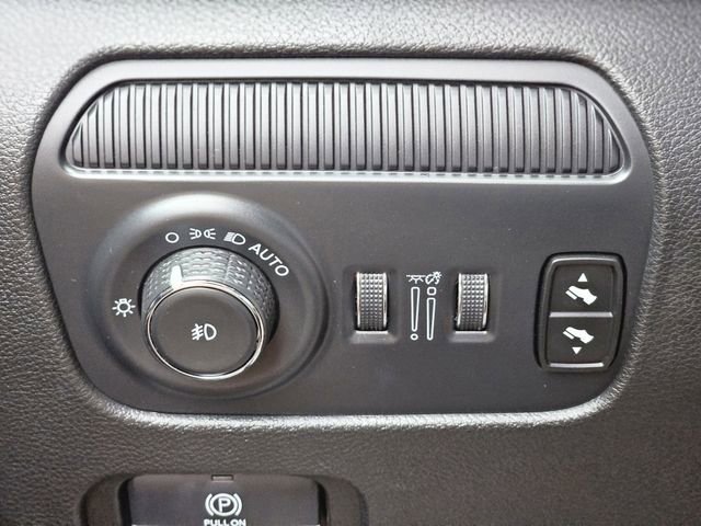 Used 2024 Jeep Wagoneer L Series II w/ Flexible Seating Group image 20