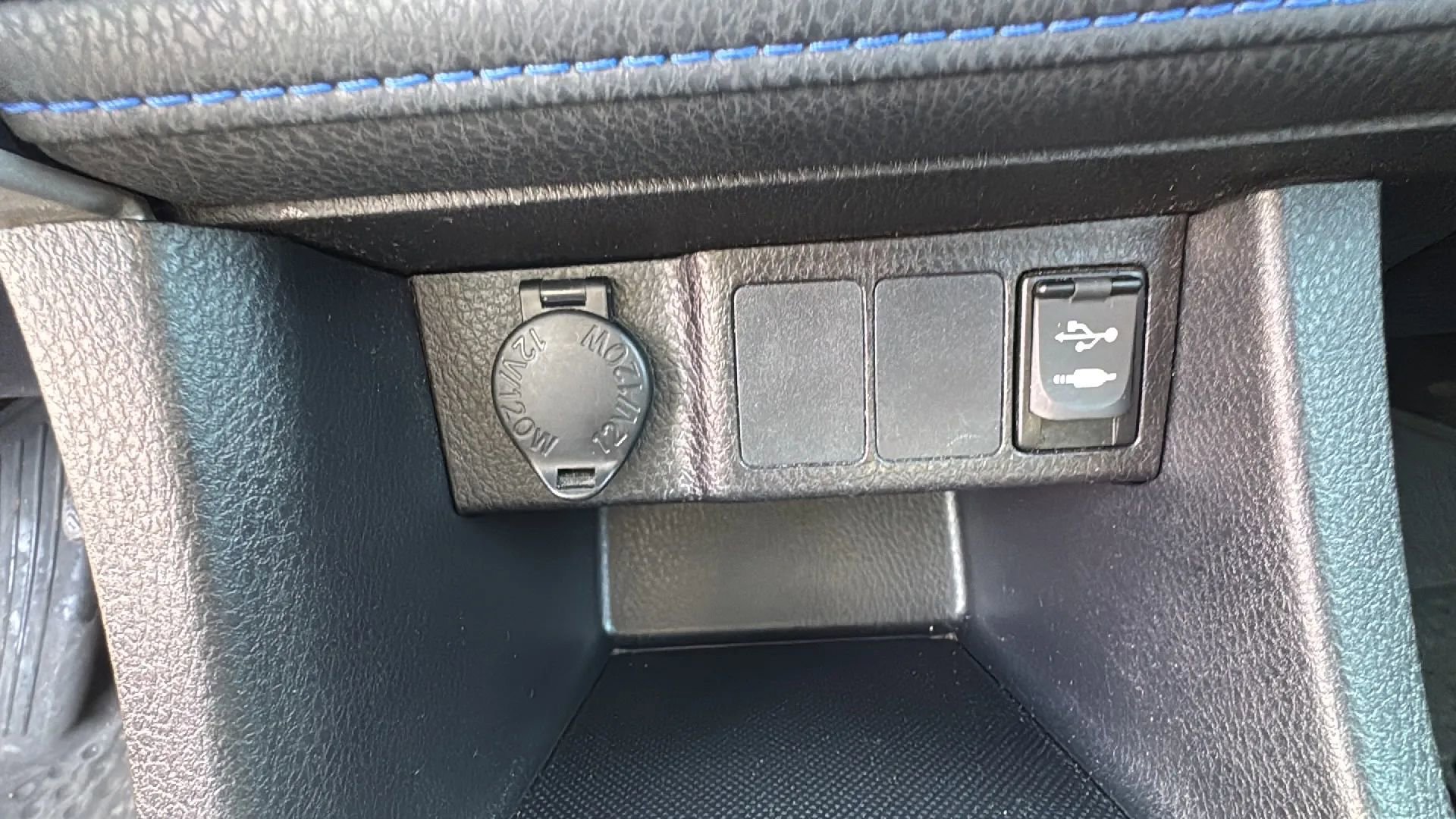 Used 2017 Toyota Corolla SE image 20