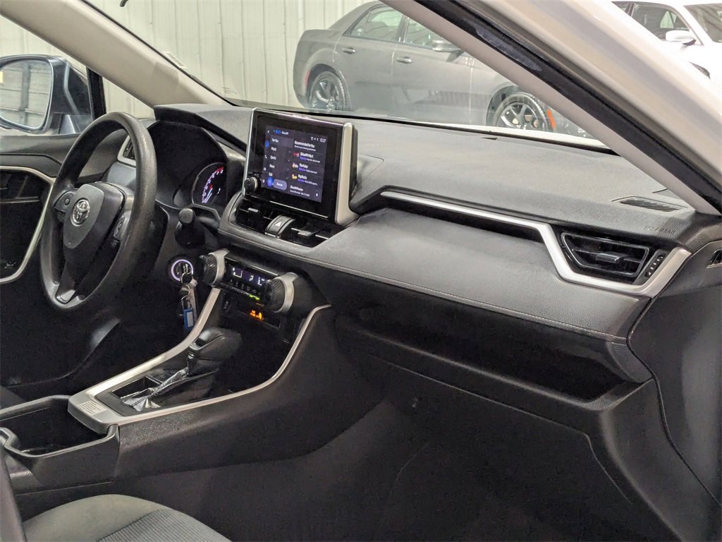 Used 2023 Toyota RAV4 LE image 29