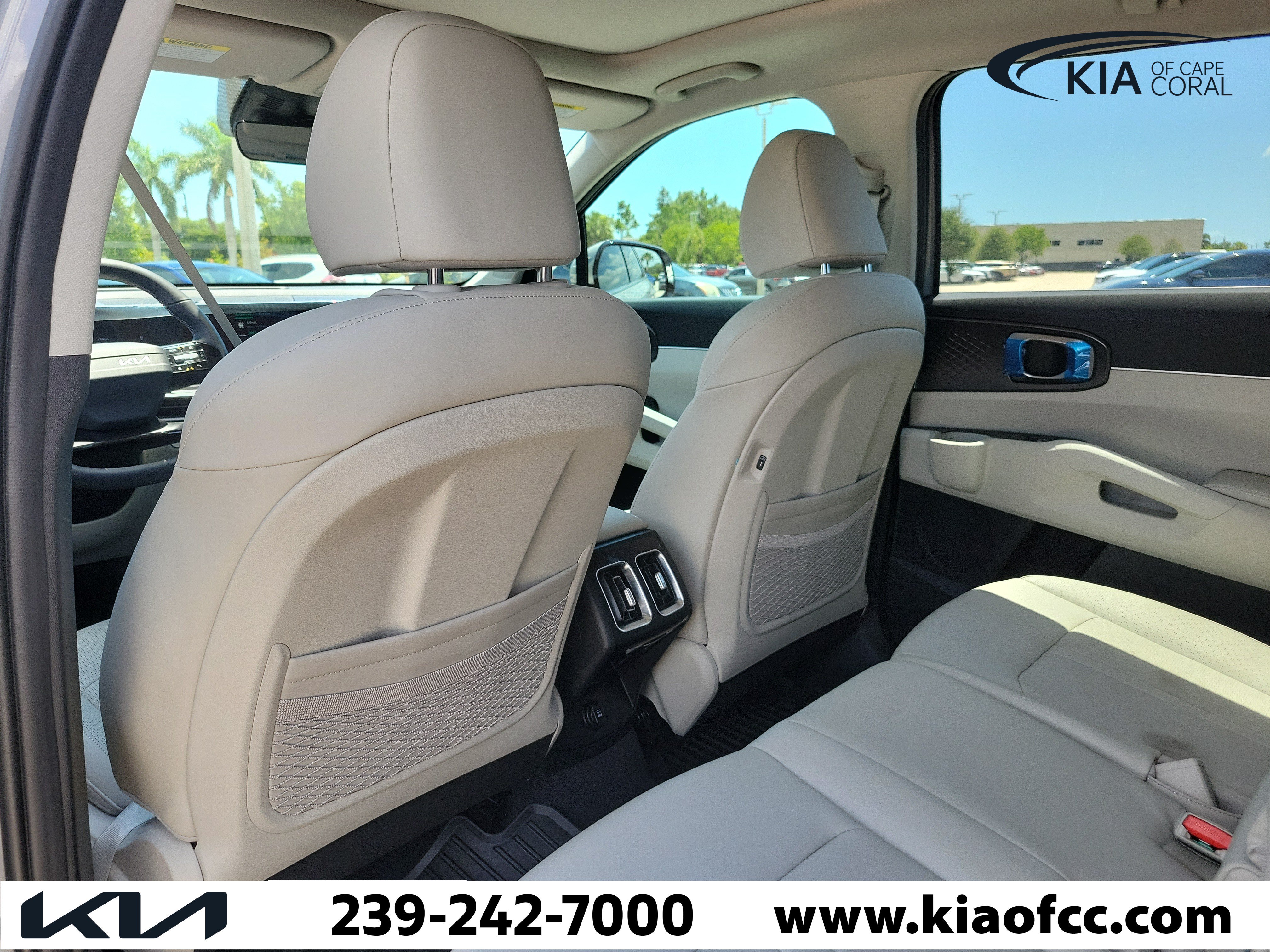 New 2026 Kia Sorento S w/ S Panoramic Sunroof Package FWD image 12
