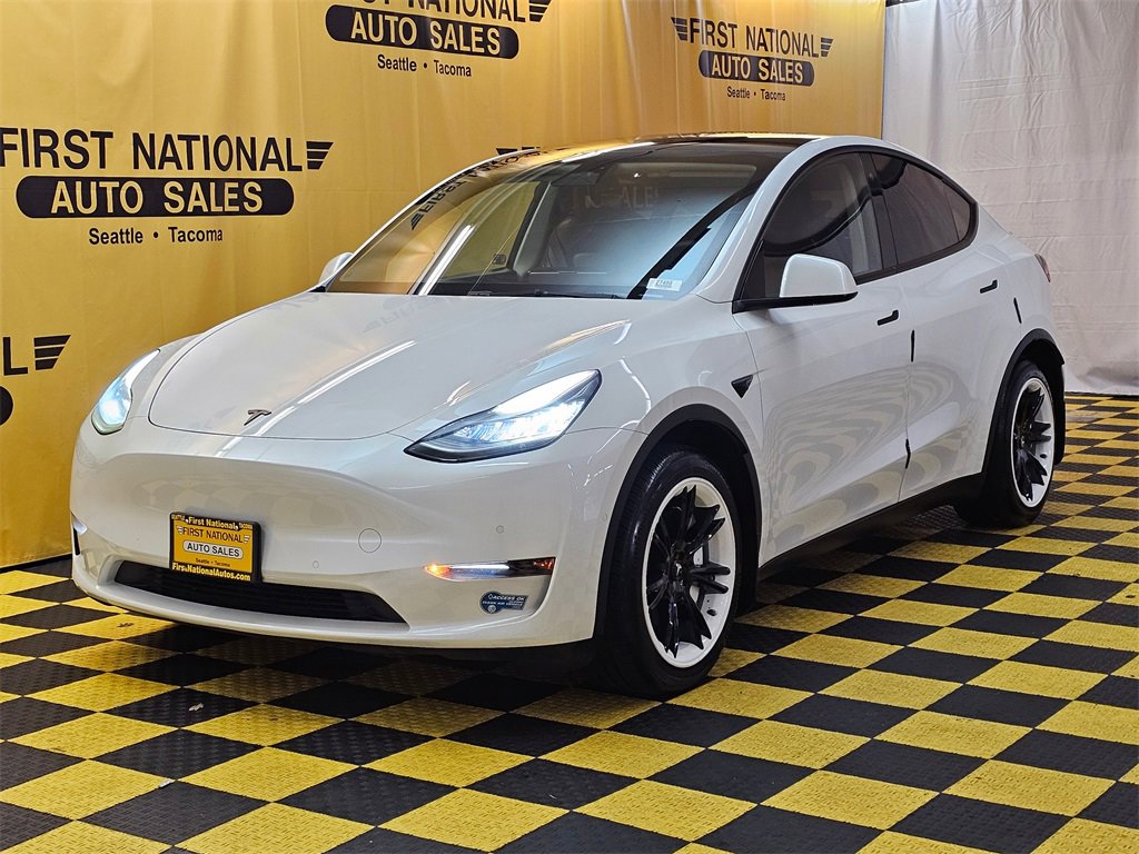 Used 2021 Tesla Model Y Long Range image 7