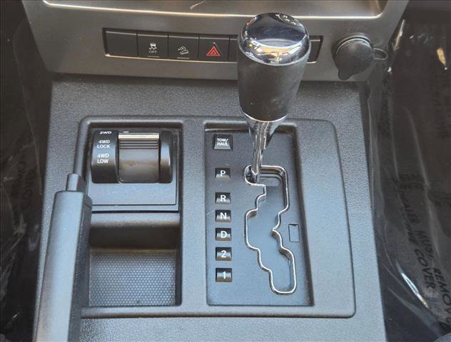 Used 2012 Jeep Liberty Sport image 12