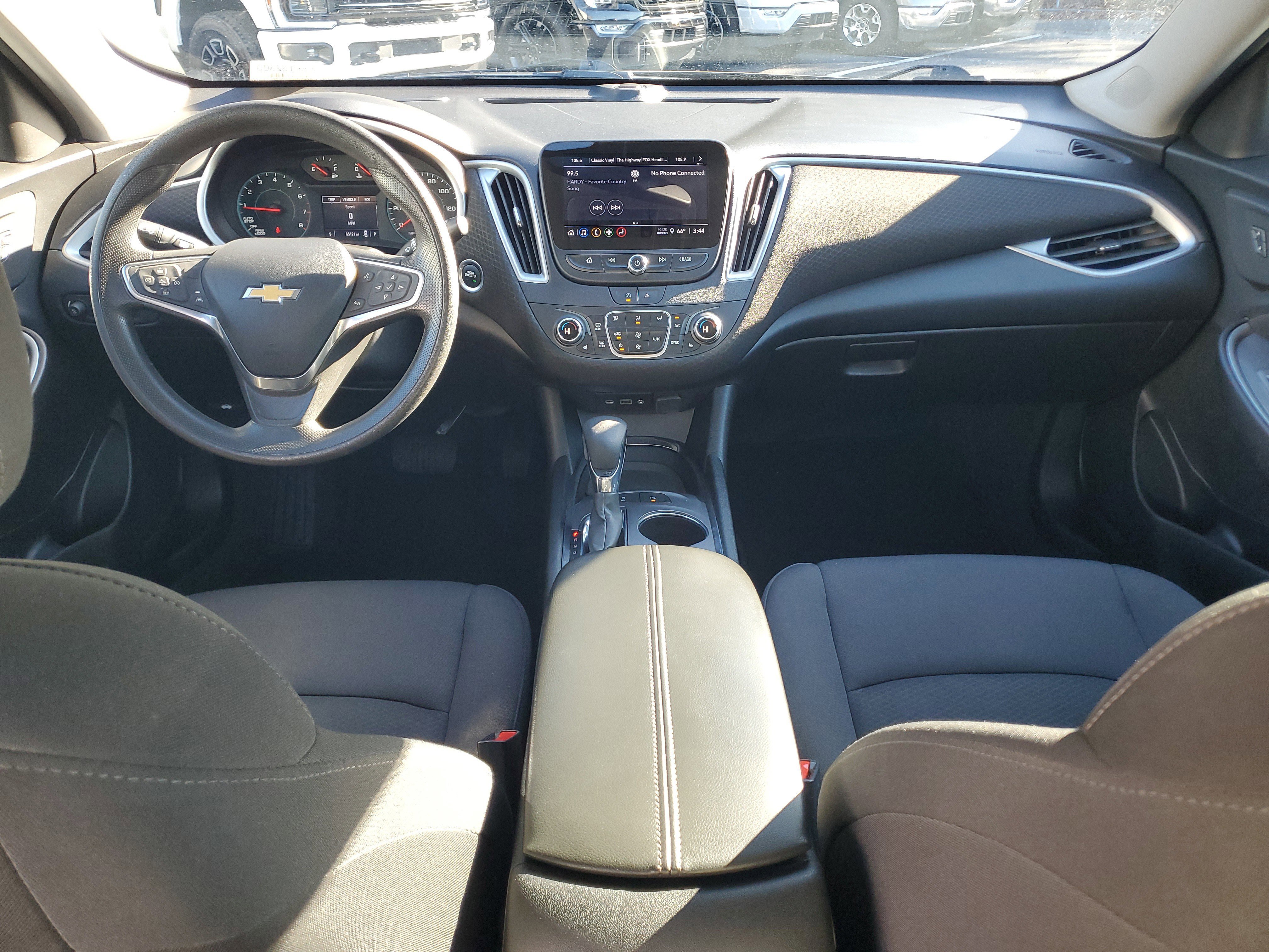 Used 2024 Chevrolet Malibu LT image 21