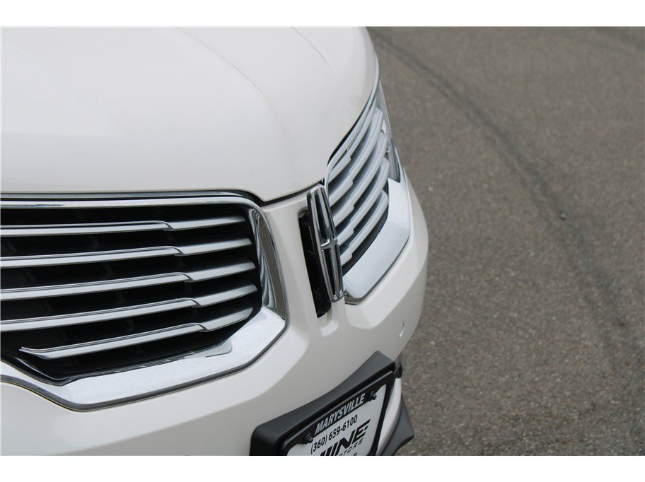 Used 2016 Lincoln MKX Reserve w/ Technology Package AWD/4WD image 35