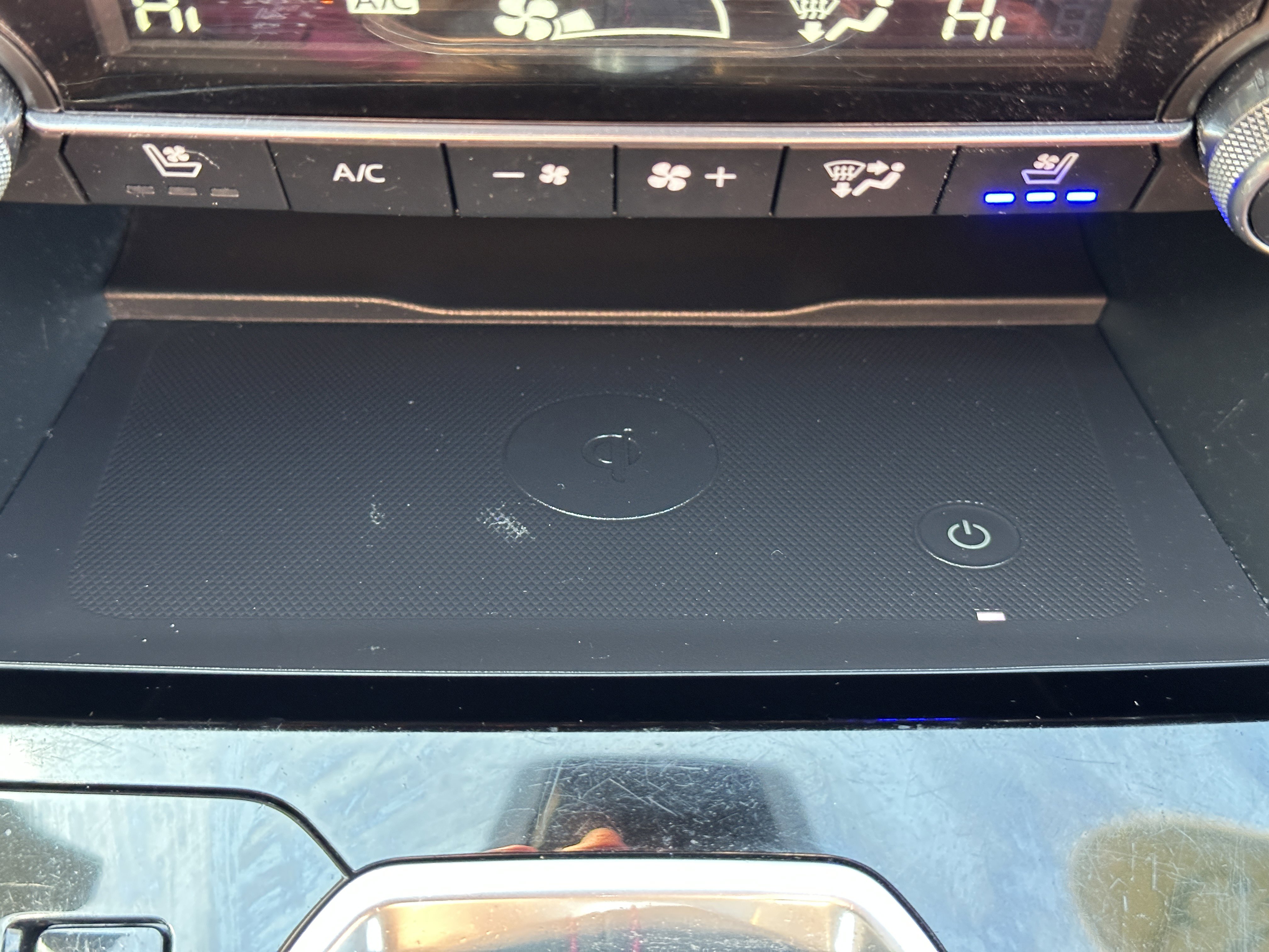 Certified 2023 MAZDA CX-9 Carbon Edition image 4