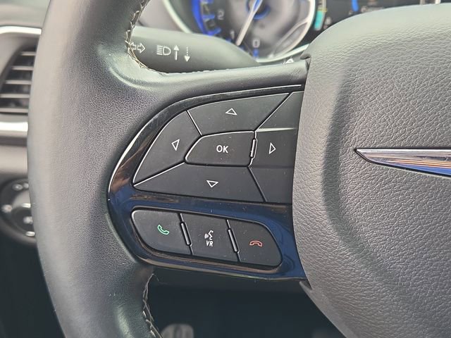 Used 2019 Chrysler Pacifica Touring Plus w/ Advanced Safetytec Group image 25