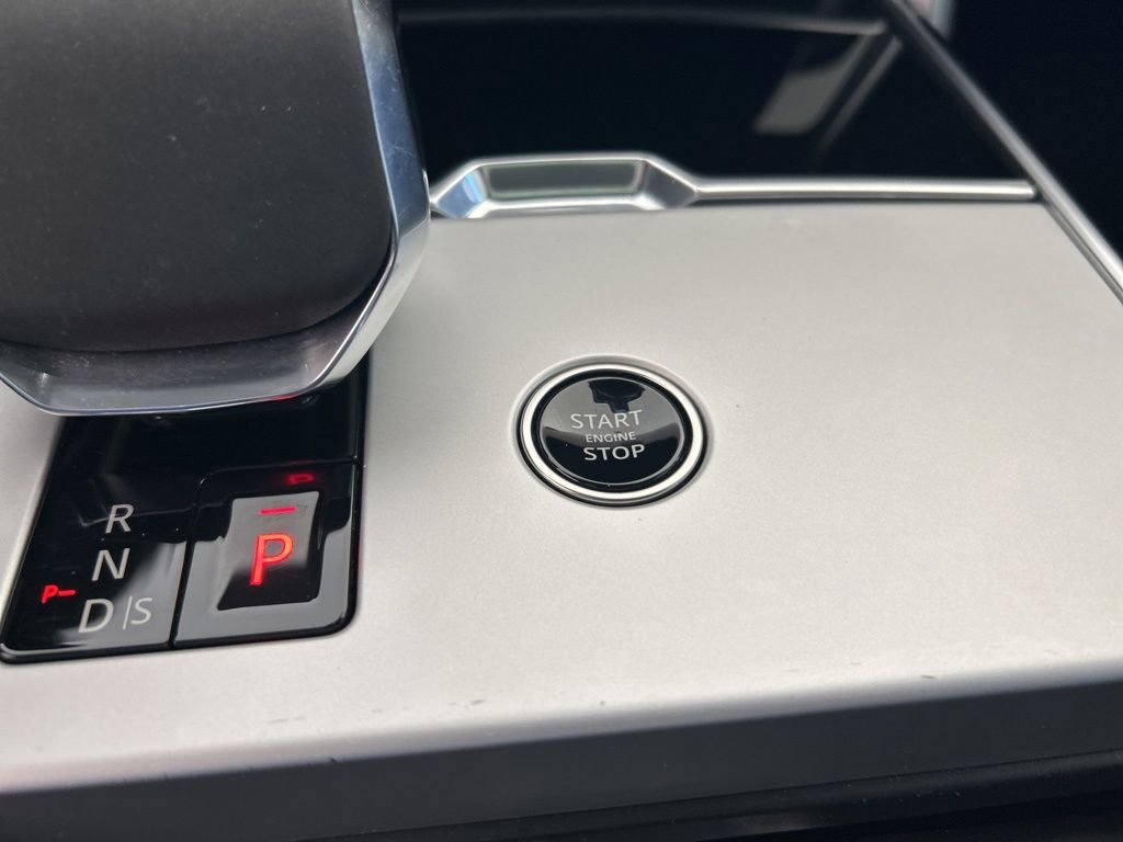 Used 2024 Land Rover Range Rover SE AWD/4WD image 66