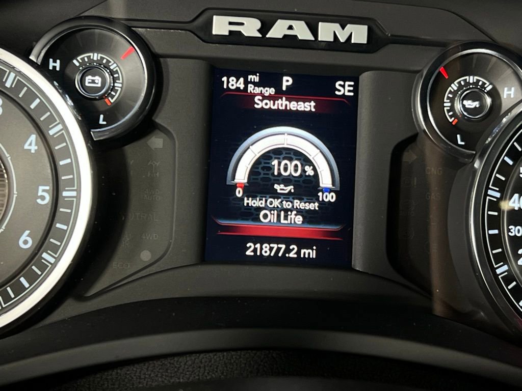 Used 2024 RAM 2500 Big Horn w/ Bed Utility Group image 17