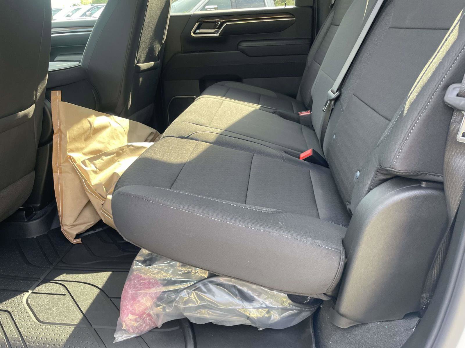 New 2026 Chevrolet Silverado 3500 LT w/ Convenience Package image 9