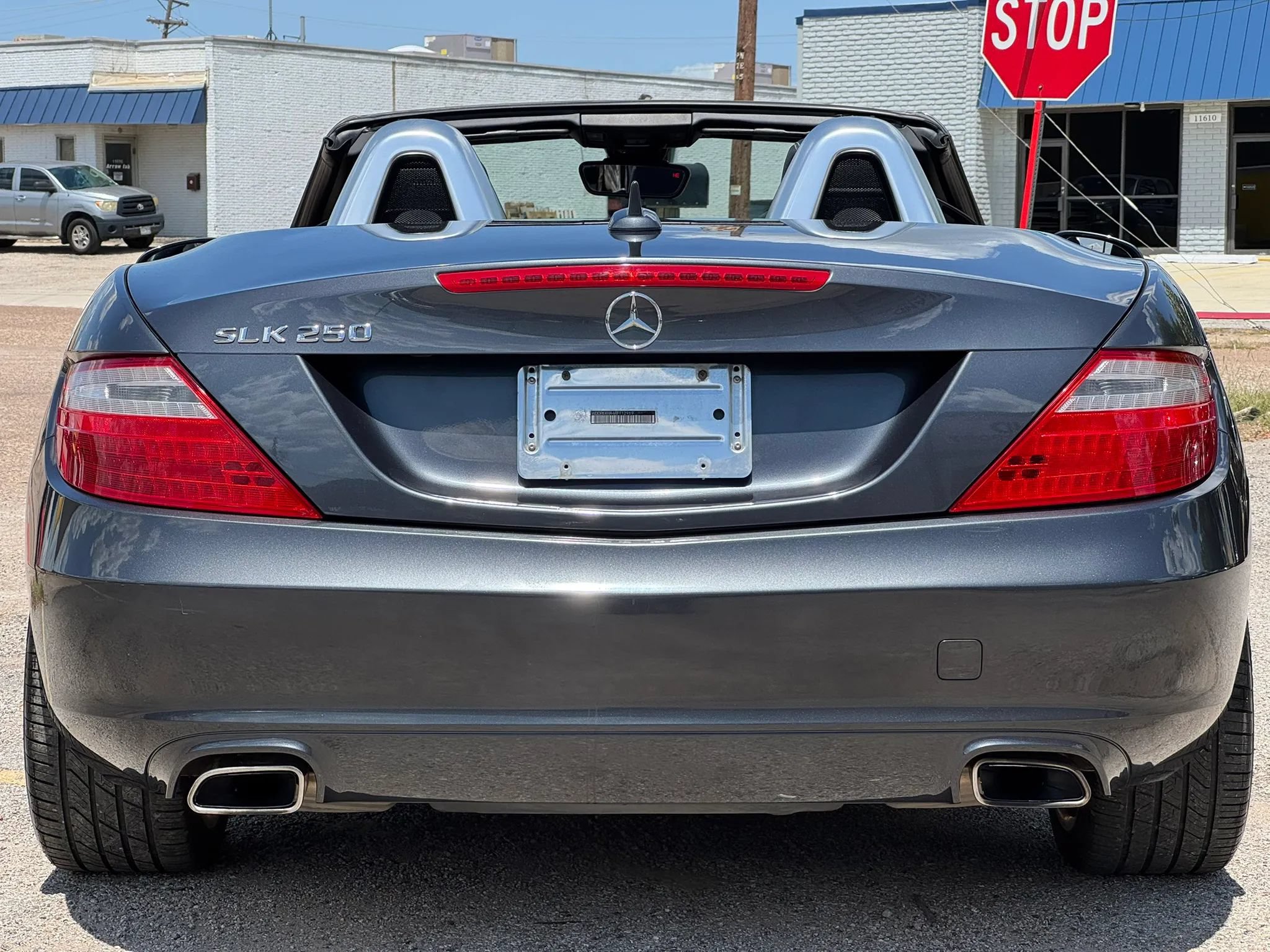 Used 2015 Mercedes-Benz SLK 250 image 11