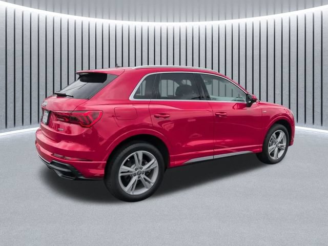 Used 2020 Audi Q3 2.0T Premium Plus w/ Premium Plus Package AWD/4WD image 3