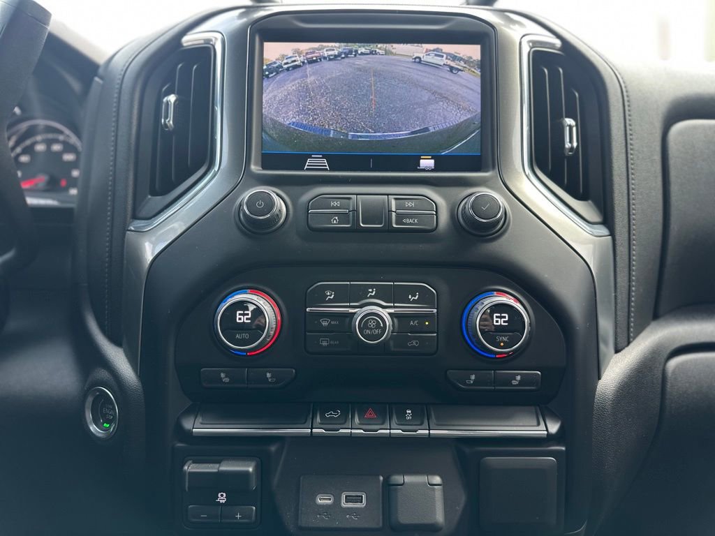 Used 2023 Chevrolet Silverado 3500 LT w/ Convenience Package image 6