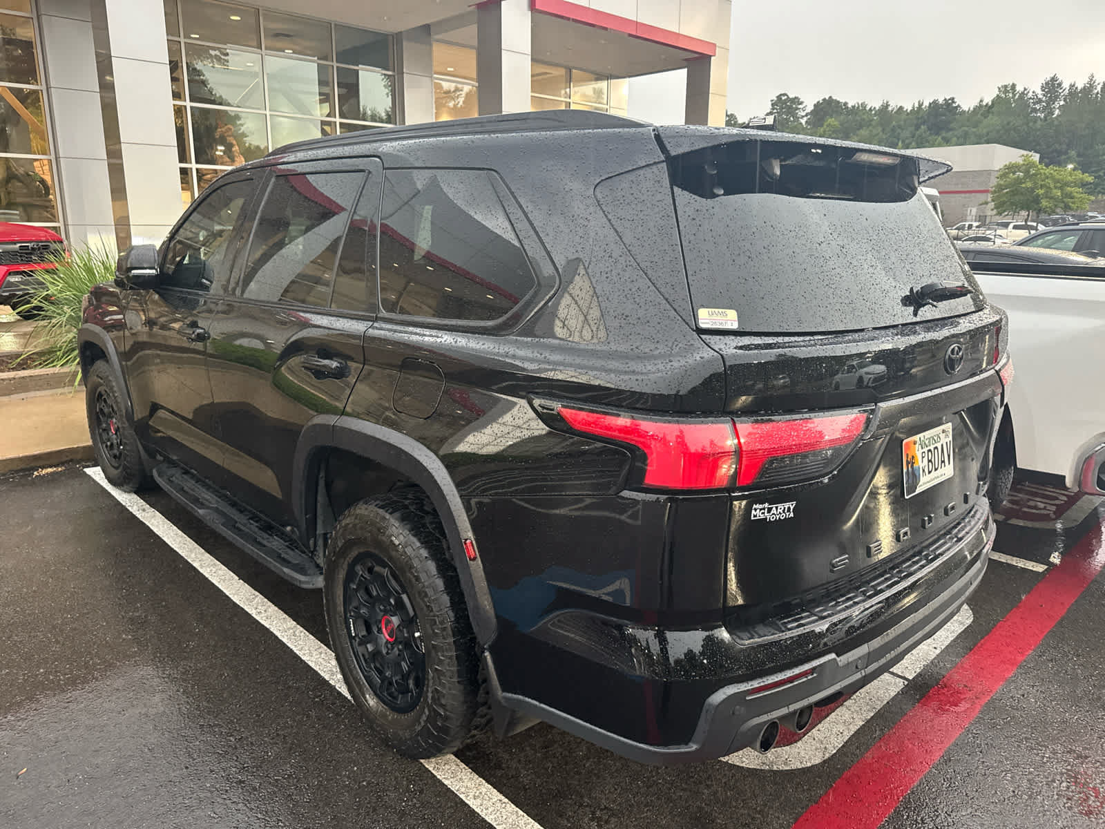 Used 2024 Toyota Sequoia TRD Pro AWD/4WD image 5