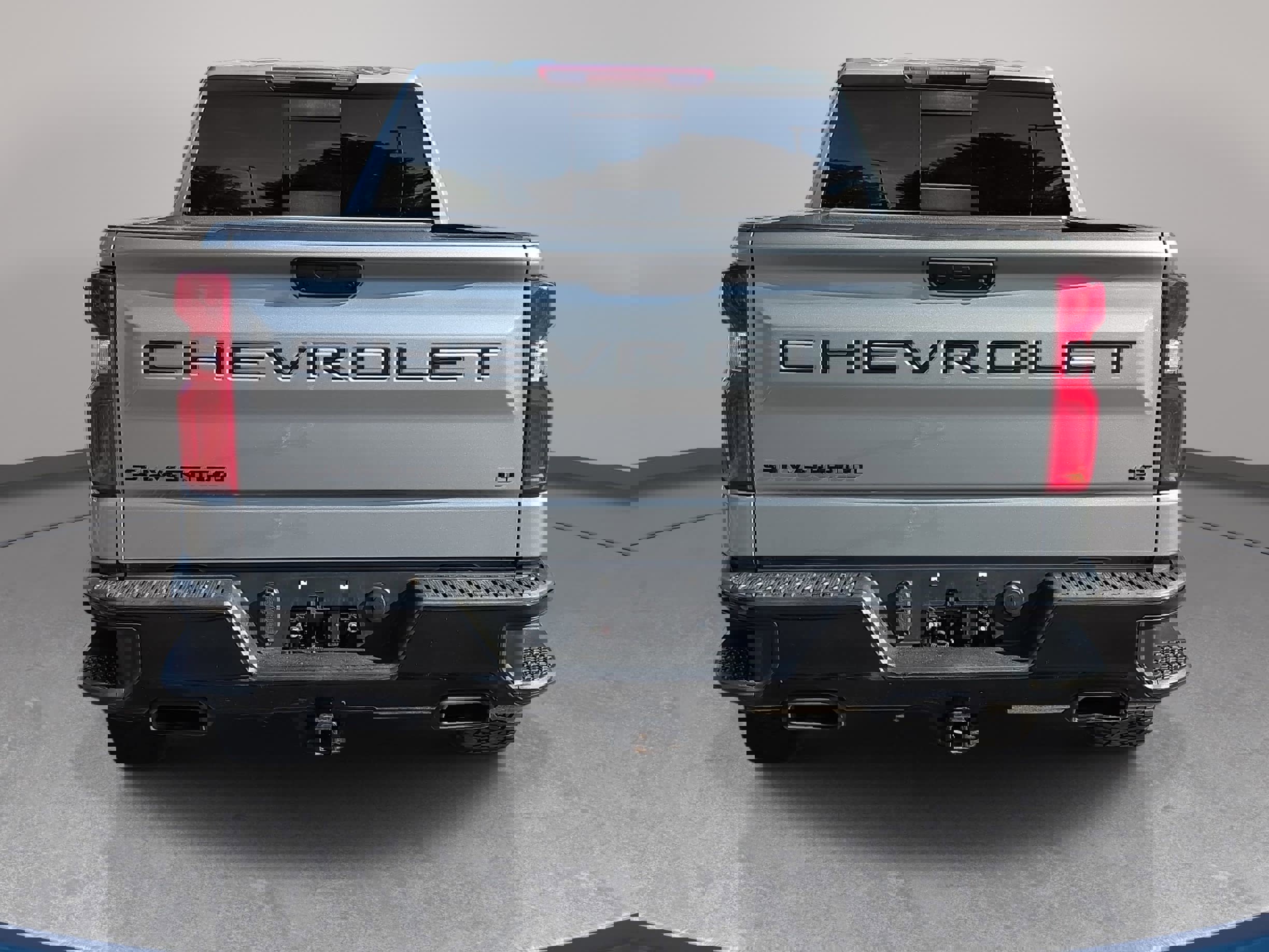 Used 2024 Chevrolet Silverado 1500 LT Trail Boss w/ Convenience Package II image 6